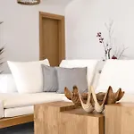 빌라 Denia Seaside Mykonos, Private Heated Pool!