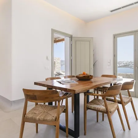 Denia Seaside Mykonos, Private Heated Pool!