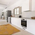 Vila Denia Seaside Mykonos, Private Heated Pool! Ornos (Mykonos)