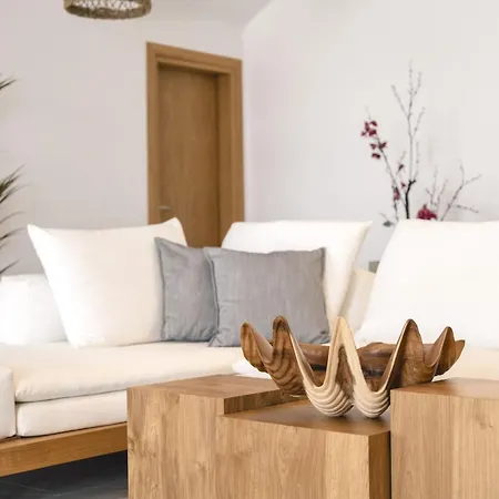 Villa Denia Seaside Mykonos, Private Heated Pool!