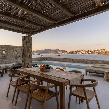 Denia Seaside Mykonos, Private Heated Pool! *