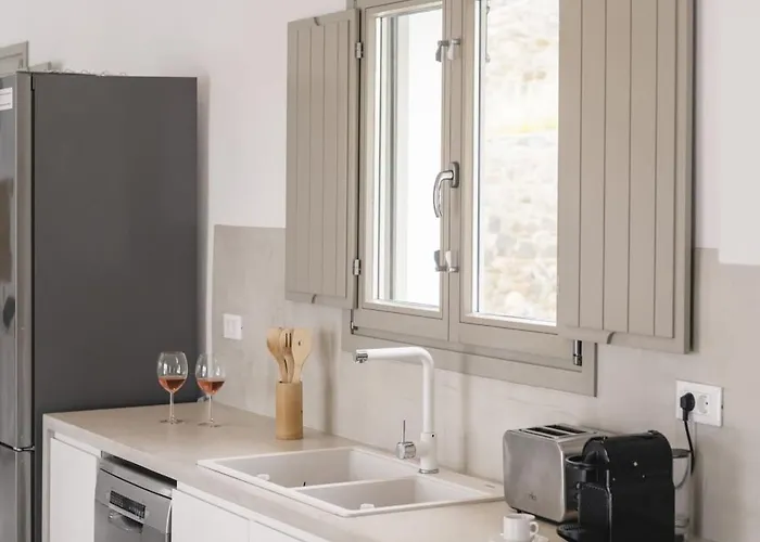 Villa Denia Seaside Mykonos, Private Heated Pool! *